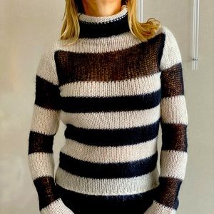 Sisley Black and Cream stripped turtle neck sweater.